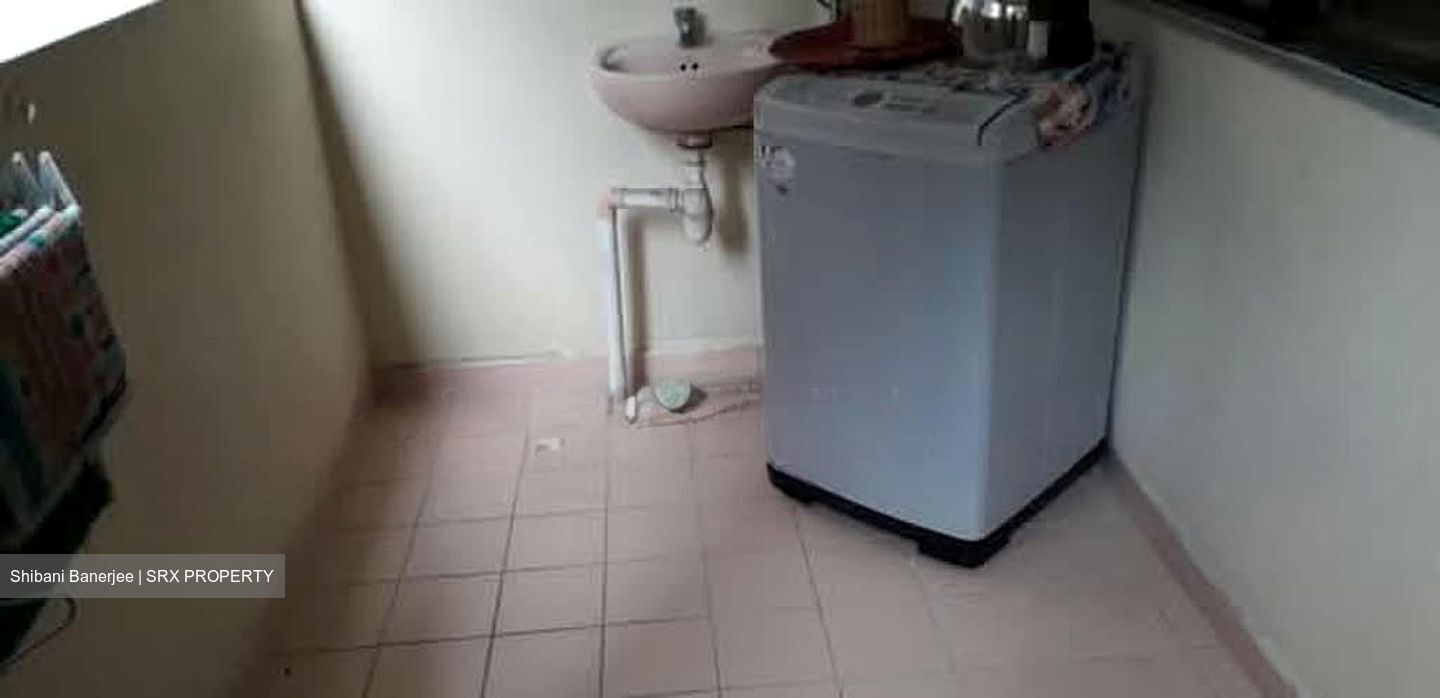 Blk 226C Compassvale Vista (Sengkang), HDB Executive #568159591